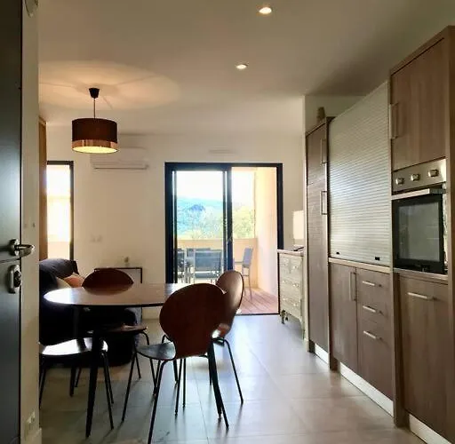 Appartement Grand Moderne Confort *